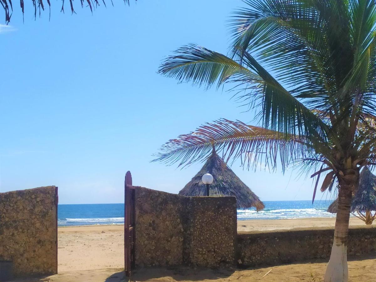 Karibuni Jeds Villas 85&86 Mambrui Exterior foto