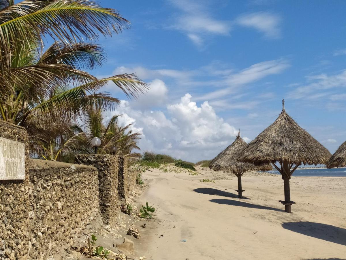 Karibuni Jeds Villas 85&86 Mambrui Exterior foto