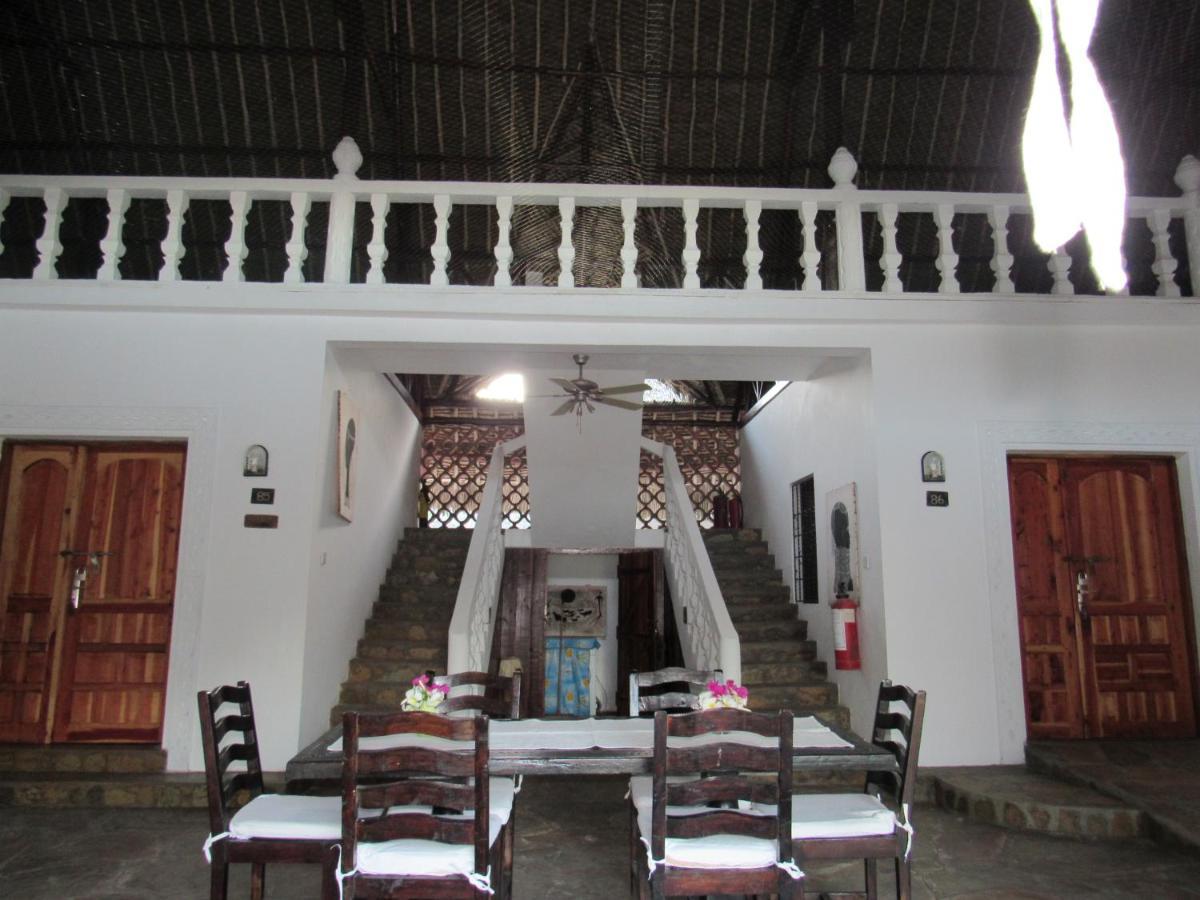 Karibuni Jeds Villas 85&86 Mambrui Exterior foto